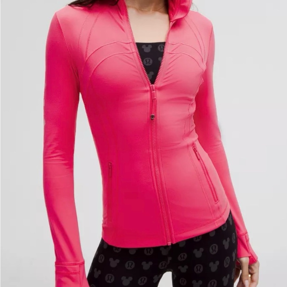 Define Nulu Disney Jacket